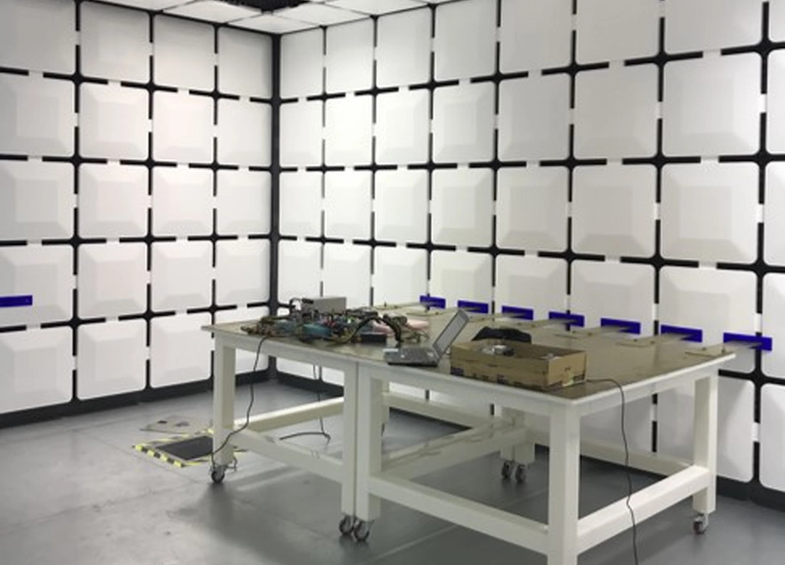 CISPR 25 Chamber