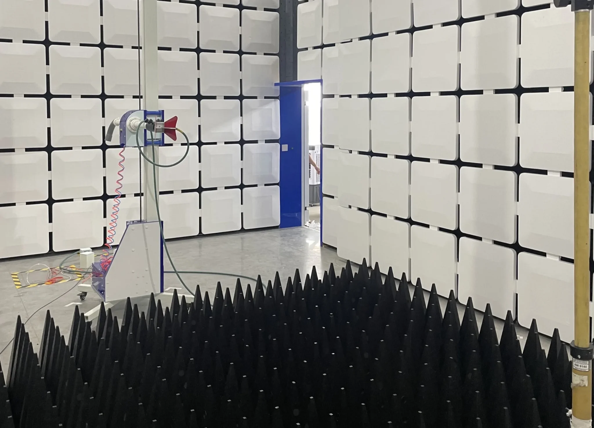 Anechoic Chambers | Acoustic Testing Solutions by DMCRF