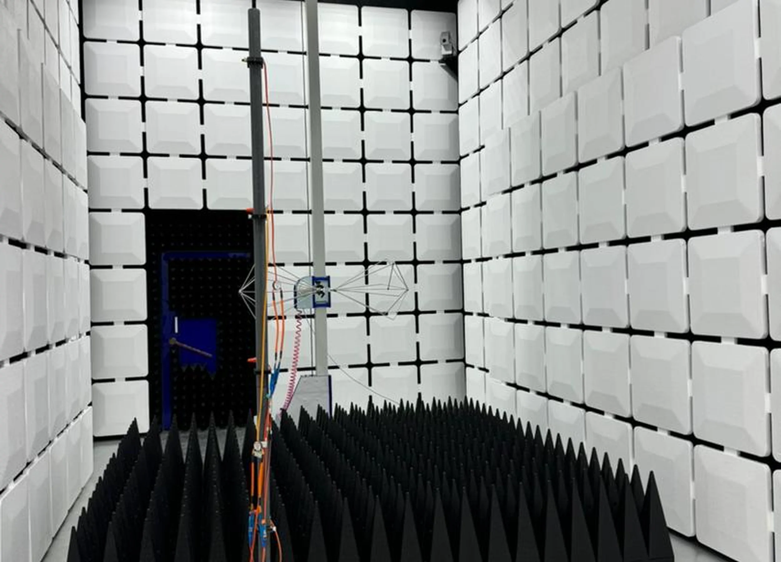 3m Fully Anechoic Chamber (FAC Chamber) 3m Fully Anechoic Chamber (FAC Chamber)