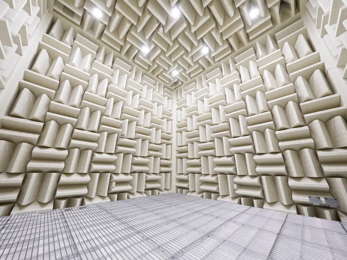 fully anechoic chamber low corner angle fully anechoic chamber low corner angle